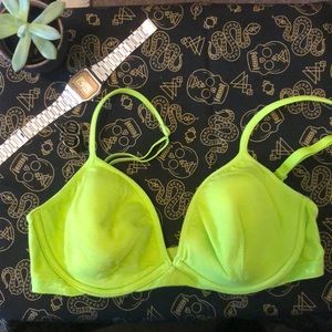 Comfy Victoria’s Secret T-Shirt Bra!🍏 size 36C